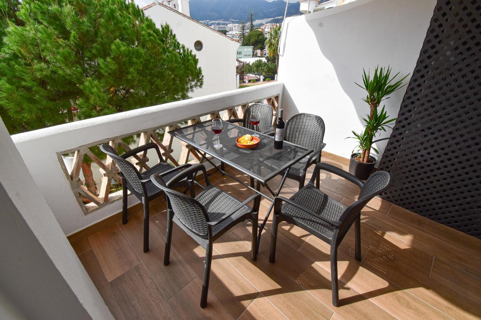 Urb Pueblo Del Parque, Luxury 2 Bedroom Apartment. Fantastic Central Location. เบนัลมาเดนา ภายนอก รูปภาพ