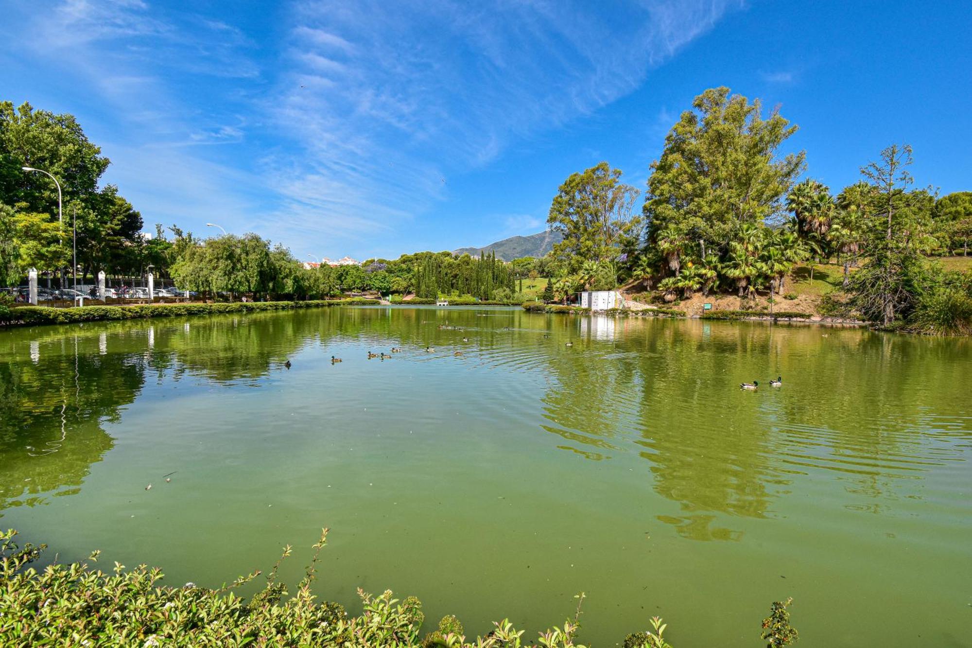 Urb Pueblo Del Parque, Luxury 2 Bedroom Apartment. Fantastic Central Location. เบนัลมาเดนา ภายนอก รูปภาพ